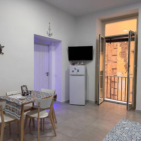 casa vacanze la fenice Nápoles Exterior foto
